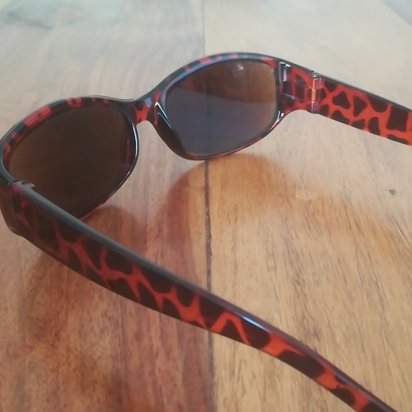 Tortoiseshell Prescription Sunglasses - Picture 2 of 4